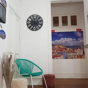 7 Luz Hostel Lissabon