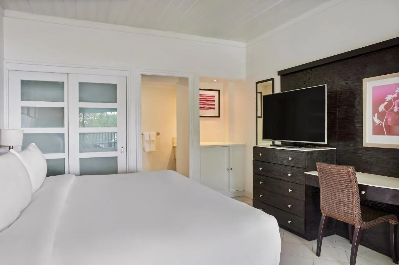 Crystal Cove By Elegant Hotels - All-Inclusive Saint James